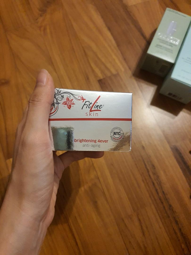 ピーエム FitLine Skin brightening 4ever ピーエム FitLine Skin