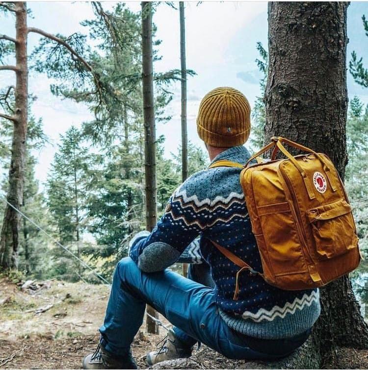 Fjallraven Kanken No. 2 Laptop 15 Acorn