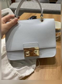（分類：）位於 。 由 chingman82 提交（商品編號 1116564635，圖片 1）。簡介： 。