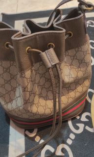 (Category: ) located in . Submitted by preloved_fifa (Listing ID 1116571387, Image 1). Description: .
