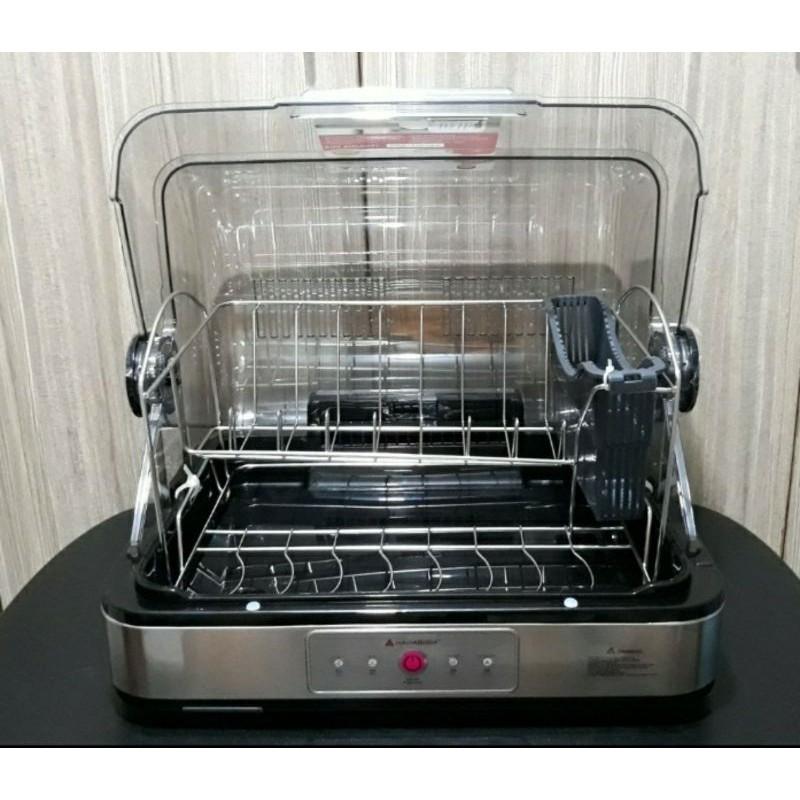 Hanabishi Dish Sterilizer HDS-18CUFT (Category: Other Kitchen Appliances) located in Caloocan City. Submitted by camileventura123456 (Listing ID 1116524735, Image 2). Description: Hanabishi Dish Sterilizer HDS18CUFT Description💯 ✅1.8 cubic feet ✅power button with 3 levels ✅With UV light ✅80°C heating & ultraviolet to kill bacteria for high-temperature resistance plastic, ✅Microcomputer control for easy operation ✅Cover switch to avoid leakage of