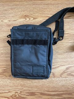 (Category: ) located in . Submitted by _eccuratedgoods (Listing ID 1116523005, Image 1). Description: .