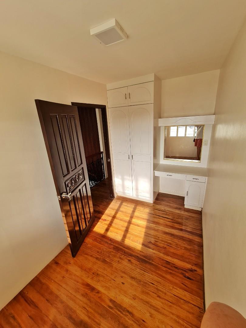 House and Lot Meadowood Executive Village Bacoor Cavite near alabang