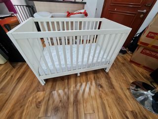 (Category: ) located in . Submitted by victoriamc (Listing ID 1116550444, Image 1). Description: .