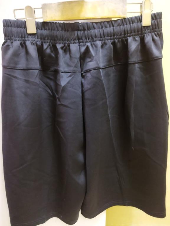 KD Fitness shorts (Category: Activewear) located in Quezon City. Submitted by aetna.manila (Listing ID 1116500414, Image 2). Description: KD Fitness shorts Buy 3 pcs. And up Good quality clearance sale Price: 229 Minimum of 3pcs 289 if less than 3pcs Asian size sizes: 3xl 4xl Pickup New Intramuros village Shipping by Lalamove.