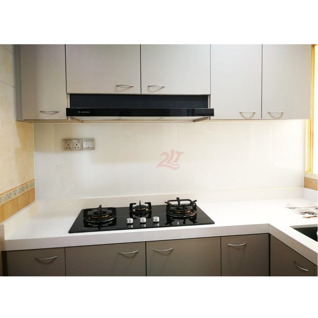 Kitchen Backsplash Low Iron Tempered Glass Spray White Paint, Furniture