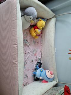 (Category: ) located in . Submitted by mycloudycloset (Listing ID 1116553107, Image 1). Description: .