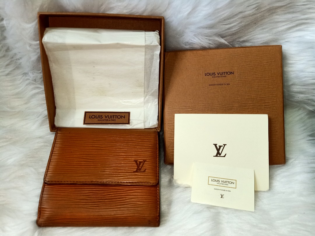 Louis Vuitton Louis Vuitton Elise Cipango Gold Epi Leather Bifold