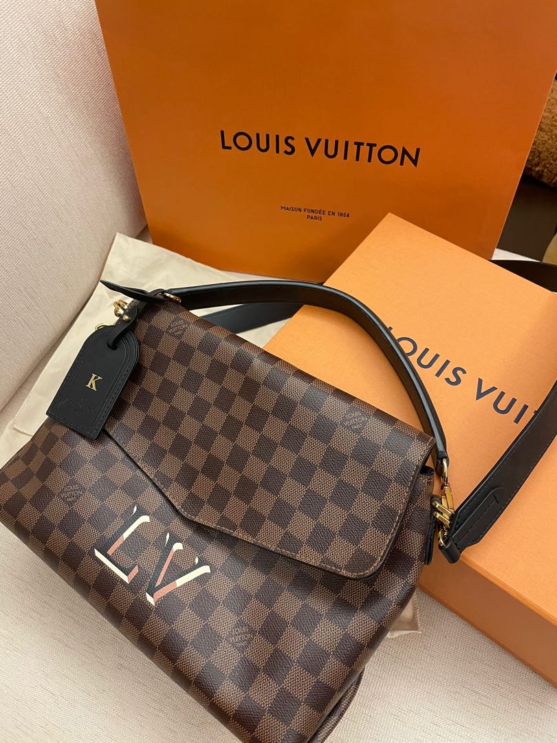 Louis Vuitton Beaubourg mm Damier Ebene Shoulder Bag Brown