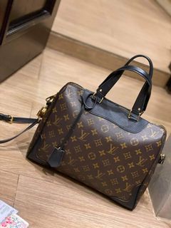 (Category: ) located in . Submitted by beyondpurse07 (Listing ID 1106476697, Image 1). Description: .