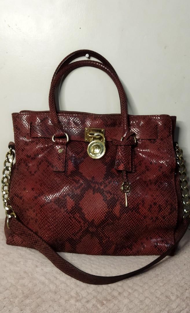 Michael Kors Hamilton Red Python Snakeskin, Women's Fashion, Bags &  Wallets, Shoulder Bags on Carousell