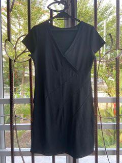 Nichii Black Dress