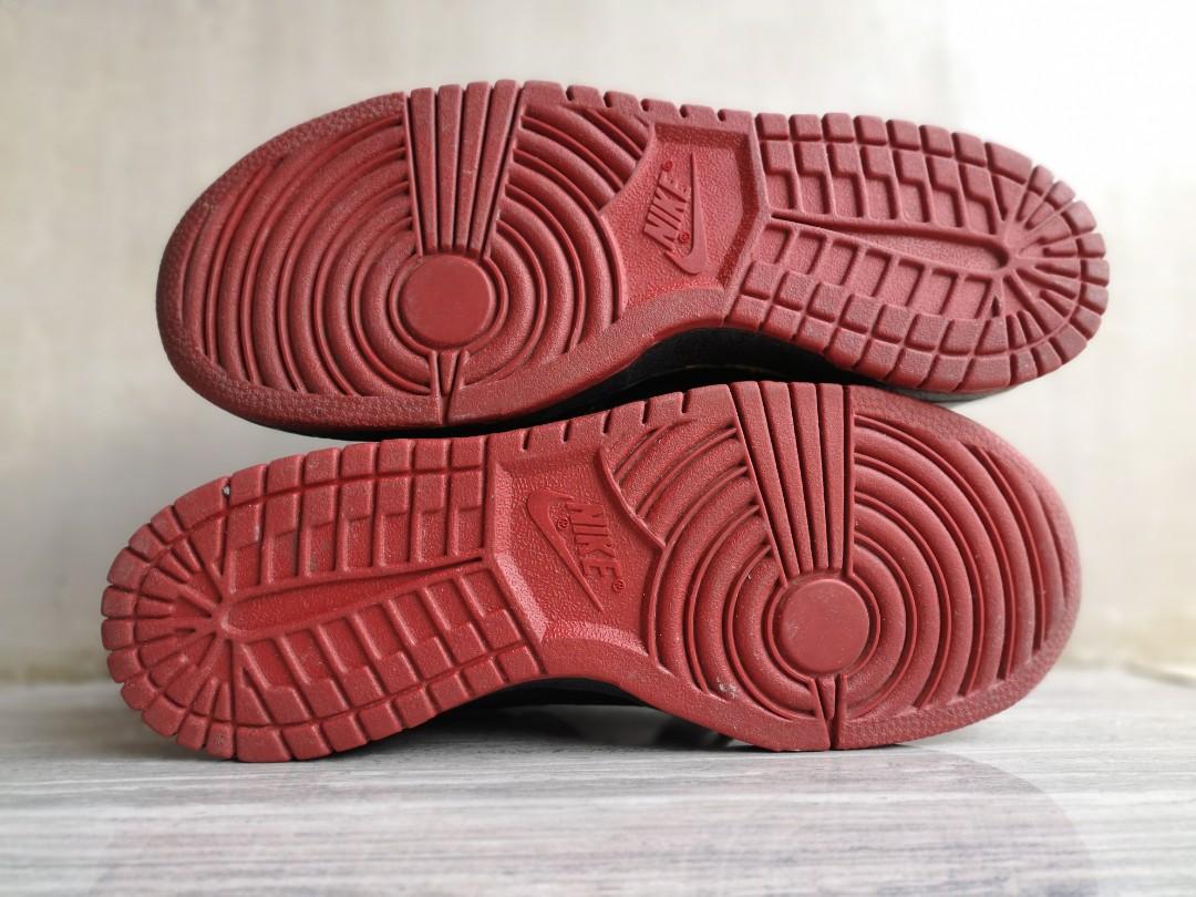 nike sb dunk unlucky 13