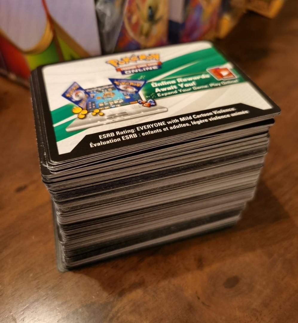 Pokemon bulk cards for sale. evolvingskies vividvoltage pokemon