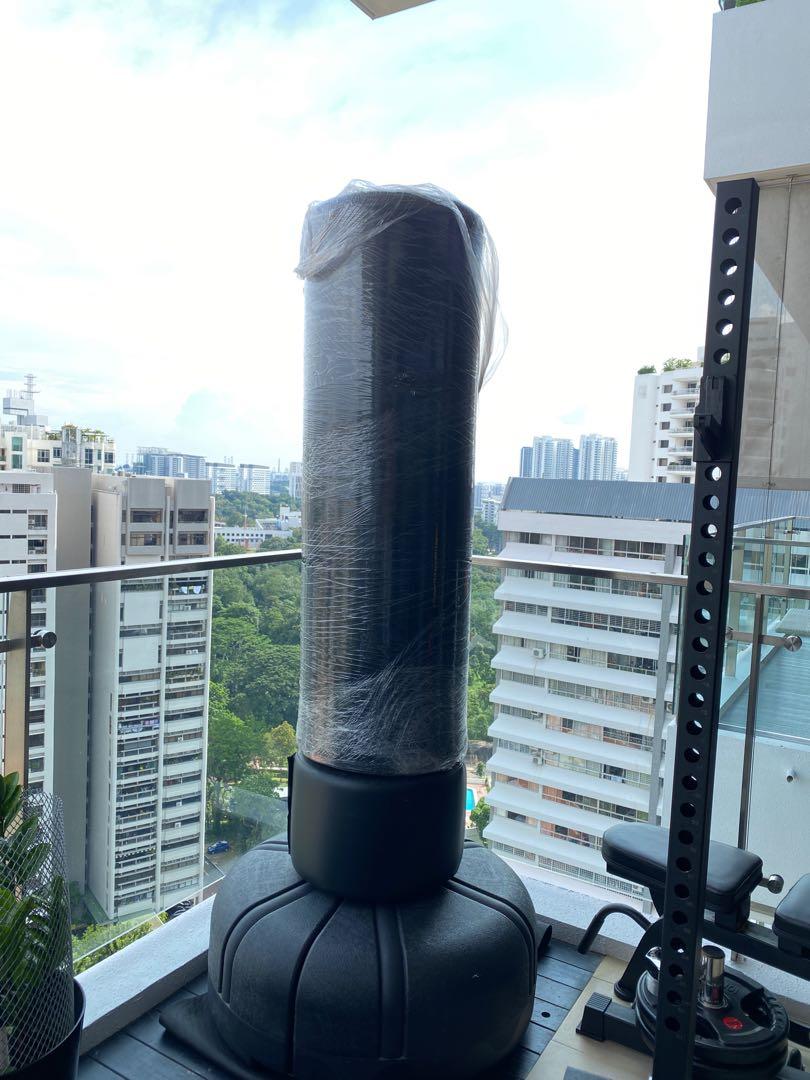 Punching Bag filled with water, Sports Equipment, Other Sports