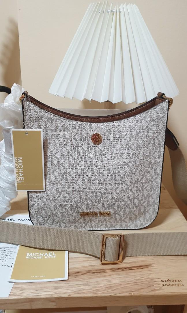 Michael kors deals small messenger bag