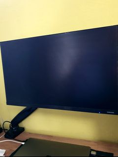 (Category: ) located in . Submitted by ah-bee (Listing ID 1116489523, Image 1). Description: .
