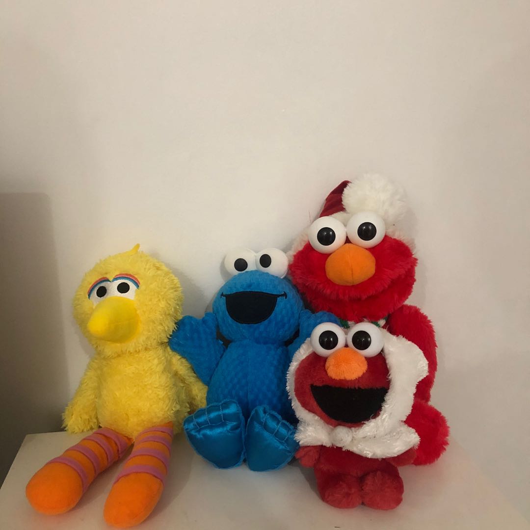 Sesame Street Elmo big bird cookie monster, Hobbies & Toys, Toys