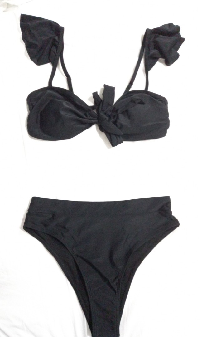 SHEIN Black Two Piece Swimsuit, Women's Fashion, Swimwear, Bikinis