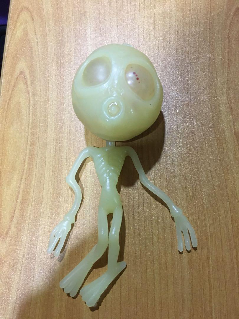 Skeleton squishy top