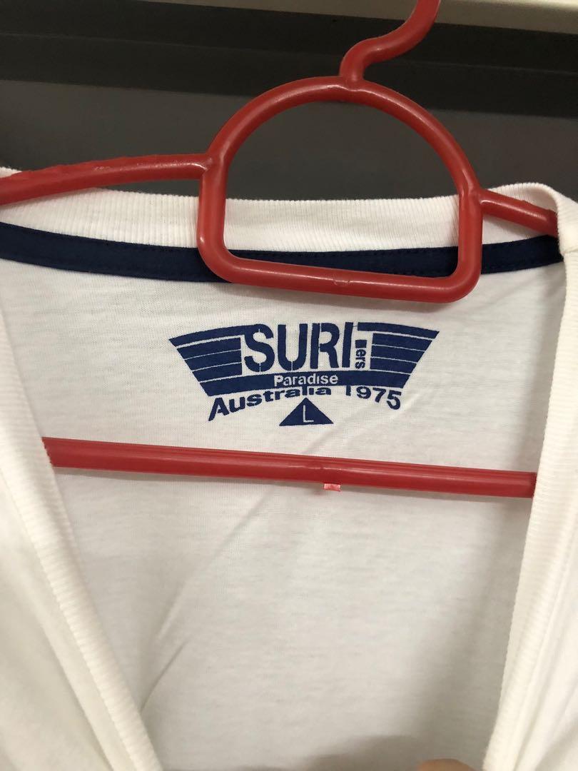 Surfer paradise t-shirt (Category: Tshirts & Polo Shirts) located in Singapore. Submitted by jaryl44 (Listing ID 1116631663, Image 3). Description: Cannot fit anymore .