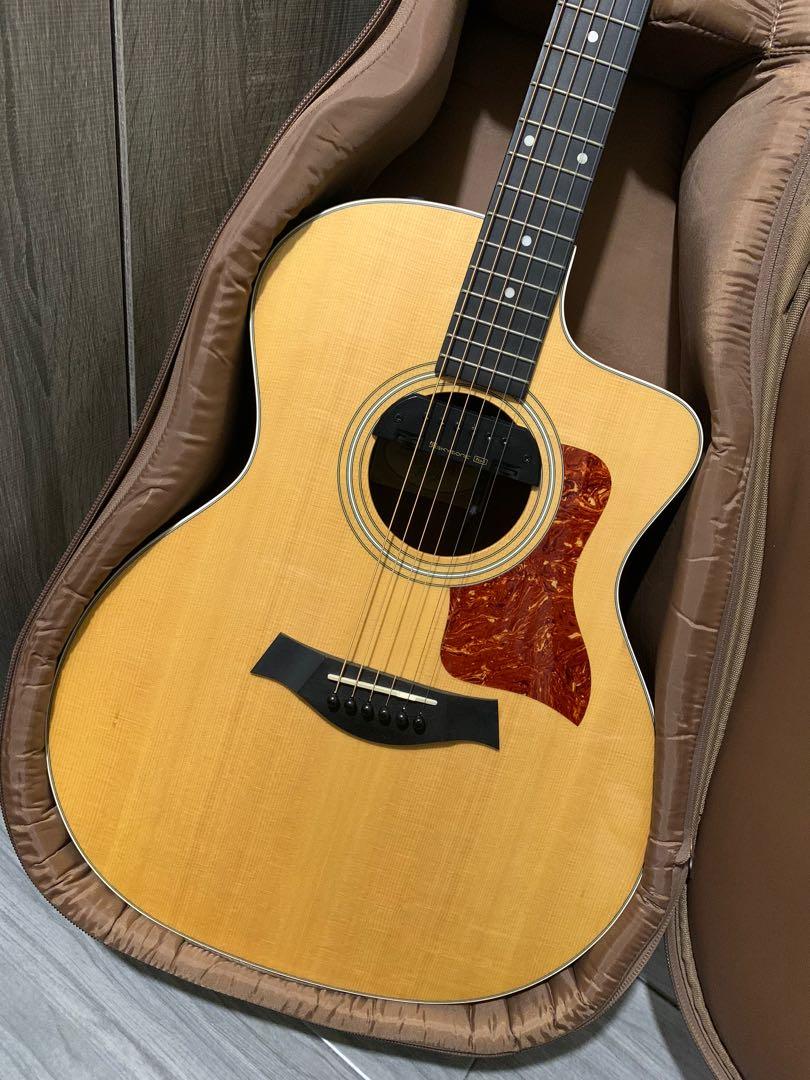 Taylor 214ce-G Acoustic Guitar, 興趣及遊戲, 音樂、樂器& 配件, 樂器