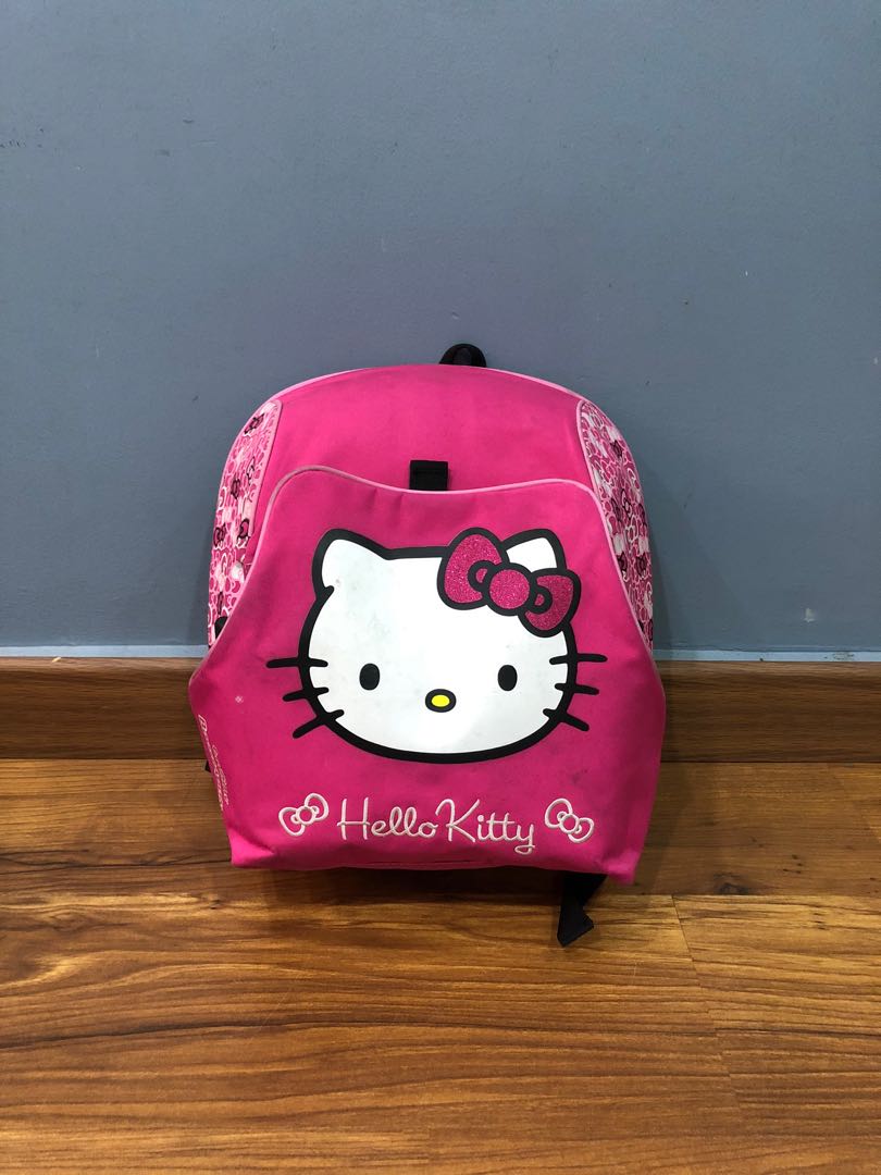 hello kitty trunki