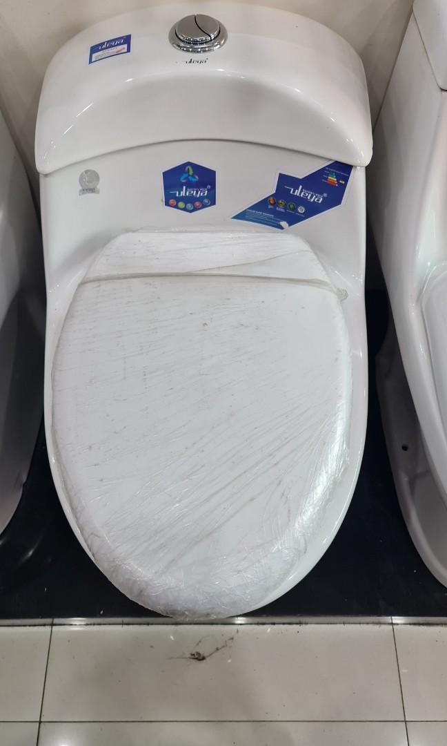 Water closet toilet bowl Dual flush brand uleya, Furniture & Home Living, Bathroom & Kitchen