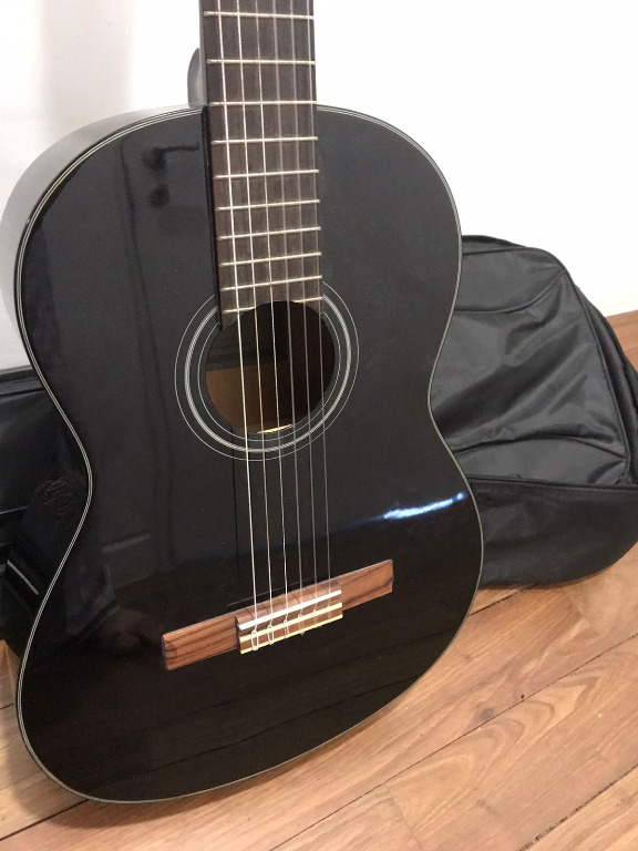 Yamaha C40 II Classical Guitar PERFECT CONDITION With travel bag