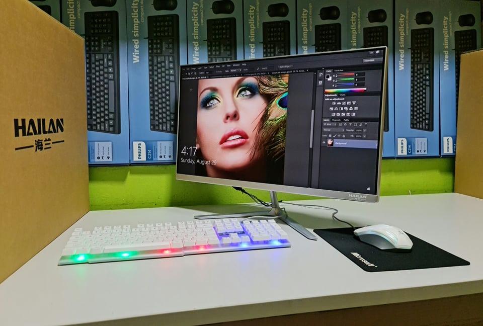 All in One PC Hailan Brand i5/7thgen/ 8gbram/256gbssd/24" IPS LED