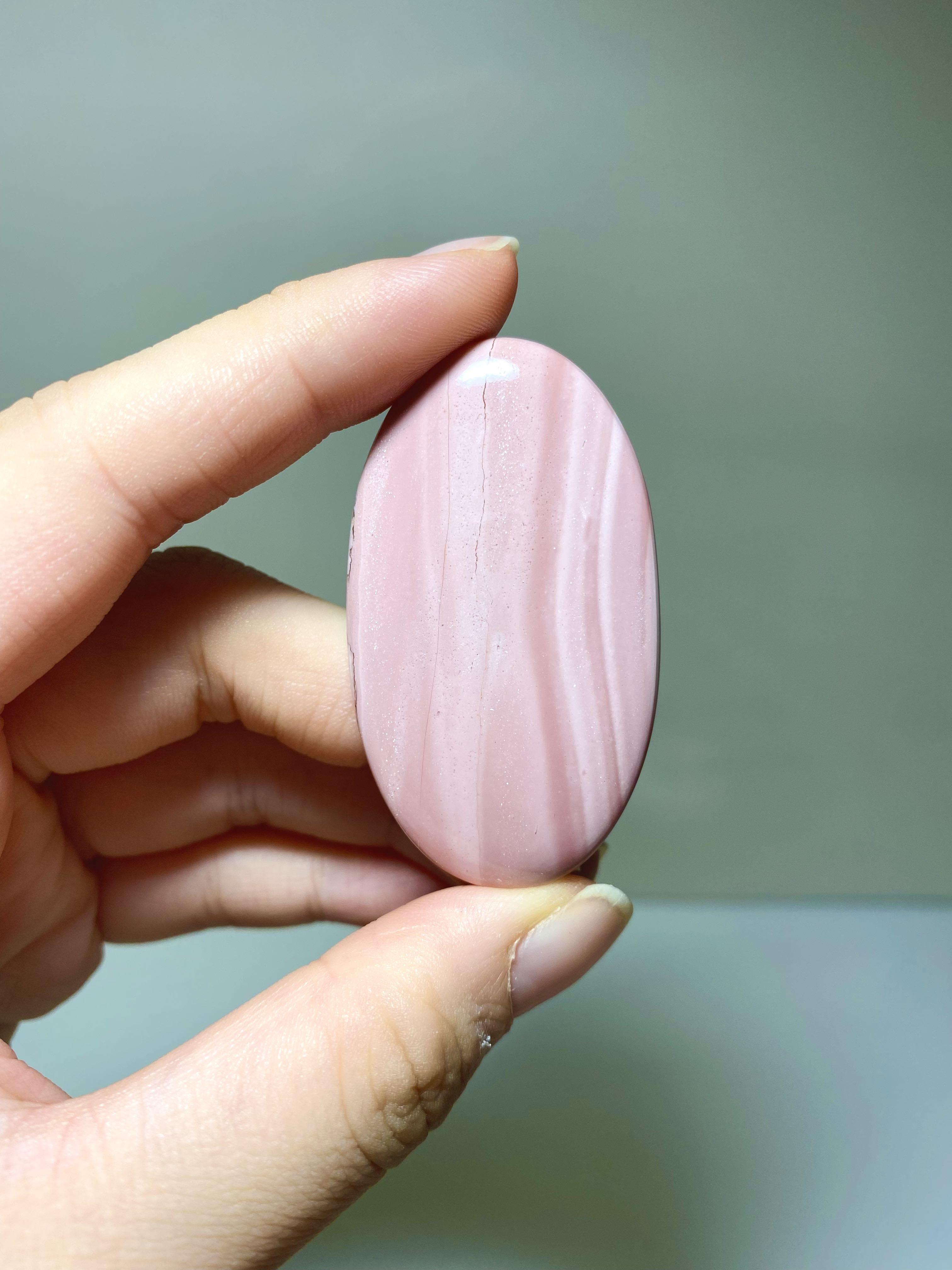 pink opal oval gemstone, Women's Fashion, & Organisers, Stones on Carousell