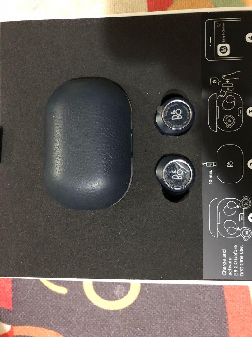 B & O E8 2.0 （分類：充電器及電線）位於 Hong Kong。 由 ronaldmonkey 提交（商品編號 1111366458，圖片 2）。簡介： 二手耳機 9成新 100%work 有單，有保養。