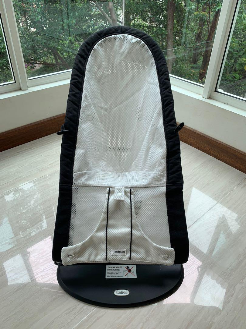 BABYBJORN Bouncer Bliss Mesh black and white