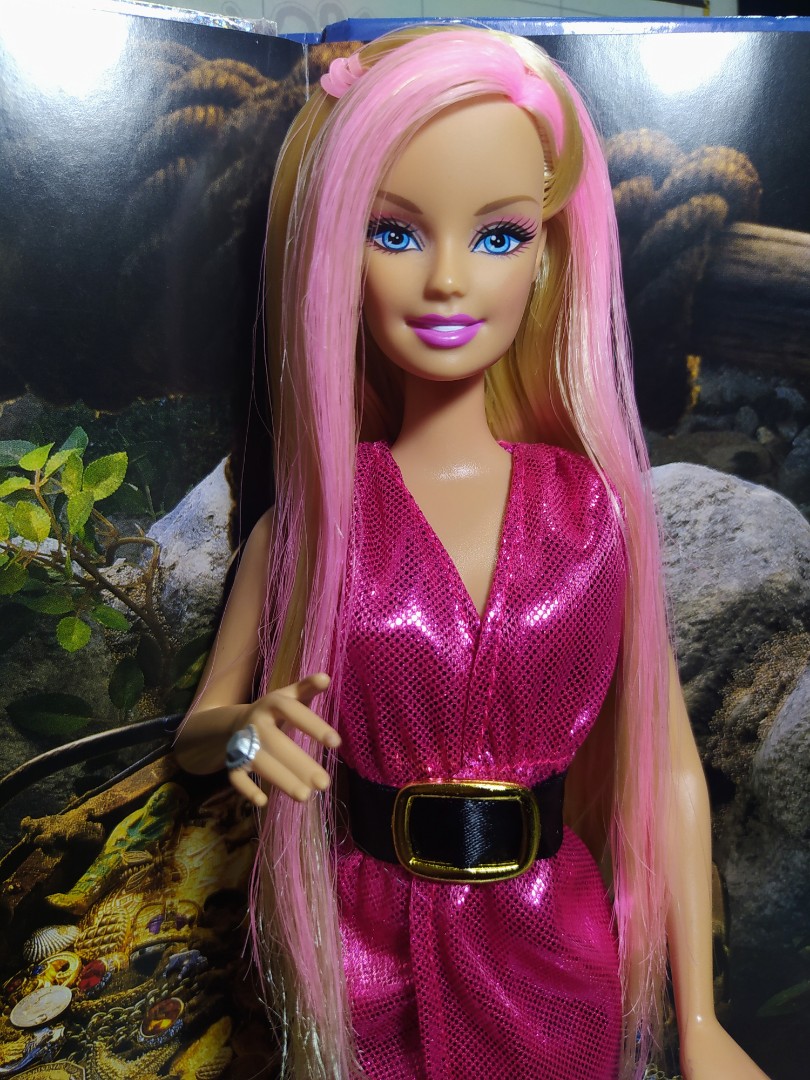 Barbie with pink streak sales in hair