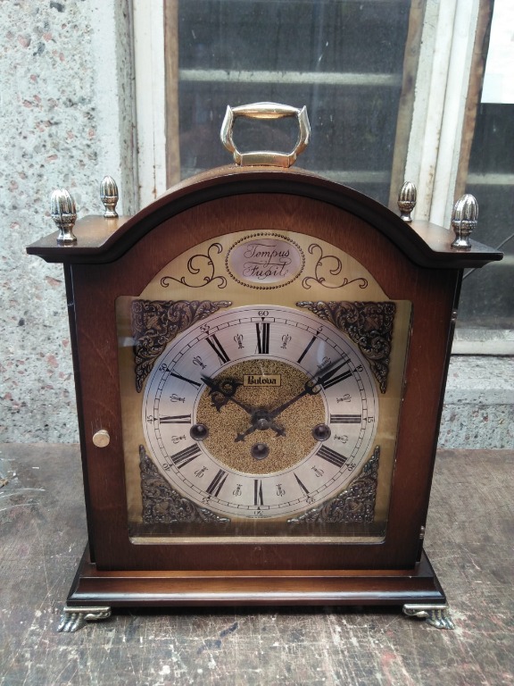 Bulova TEMPUS FUGIT Westminster Chime Mantel Clock, Furniture & Home