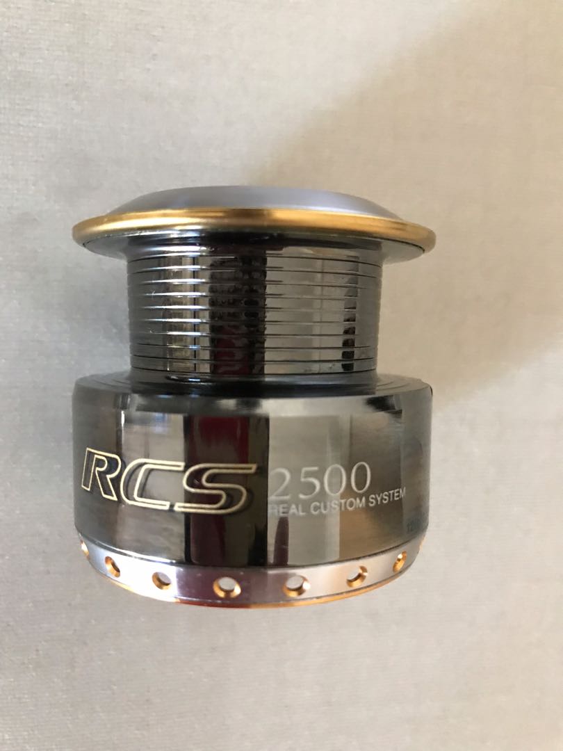 ダイワ RCS 2500 スプール NEW - リール