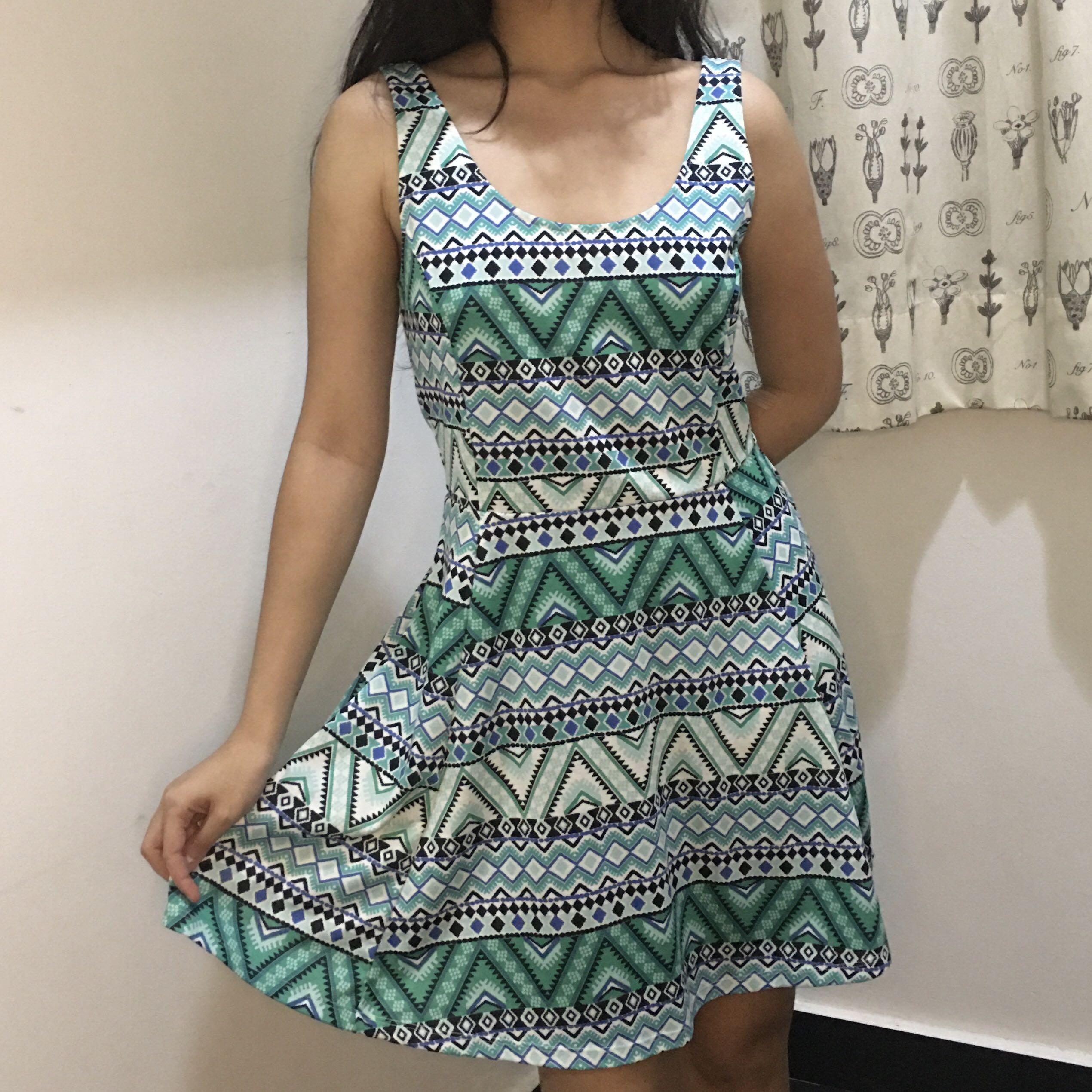 H&m sale flowy dress