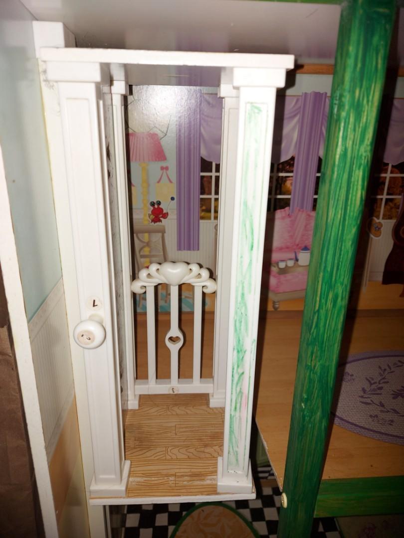 KidKraft Kaylee Wooden Dollhouse, Almost 4 Feet Tall with Elevator and Stairs, Hobbies & Toys