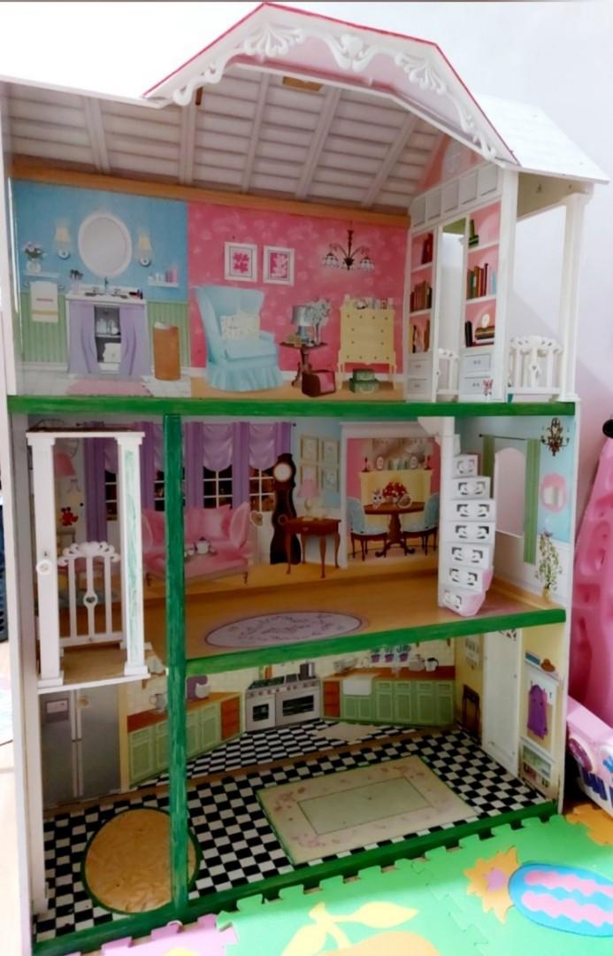 KidKraft Kaylee Wooden Dollhouse, Almost 4 Feet Tall with Elevator and Stairs, Hobbies & Toys