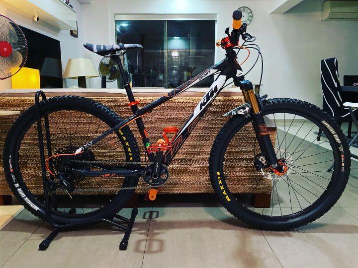 KTM mountain Bike, Sports Equipment, Bicycles & Parts, Bicycles on
