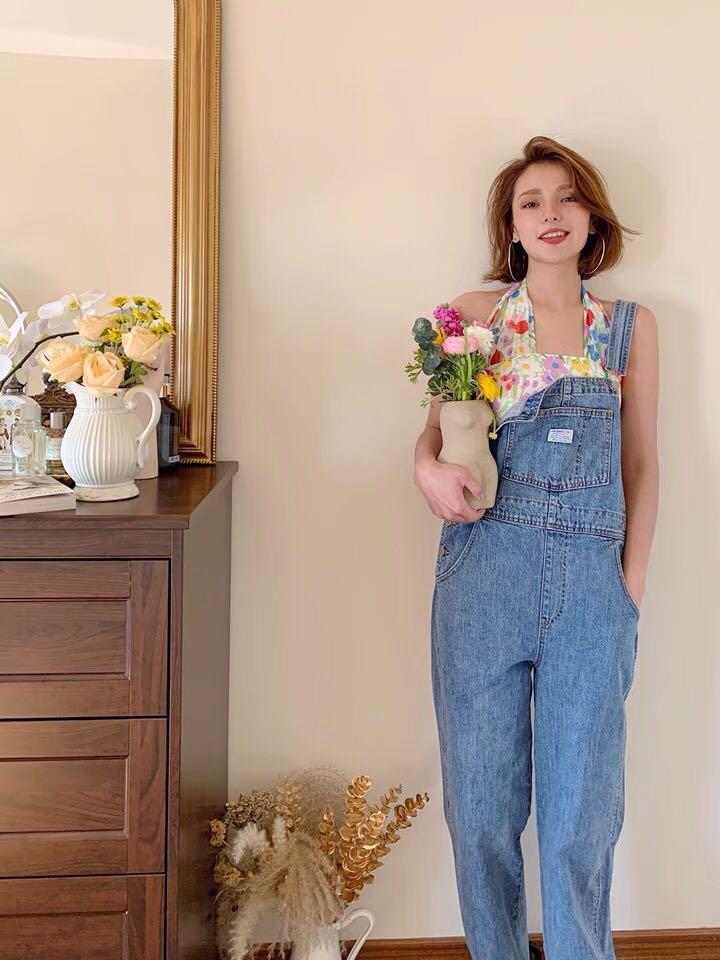 Levi's vintage style denim overall size S, Women's Fashion, Dresses & Sets,  Jumpsuits on Carousell