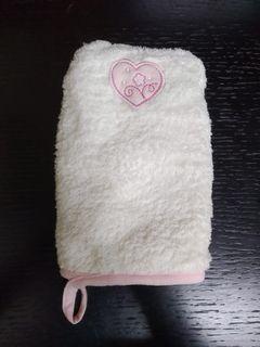 Little Me Baby Bath Glove Wash Mitt Towel Sponge (Baby Girl Cute Pink Heart and Star Design)