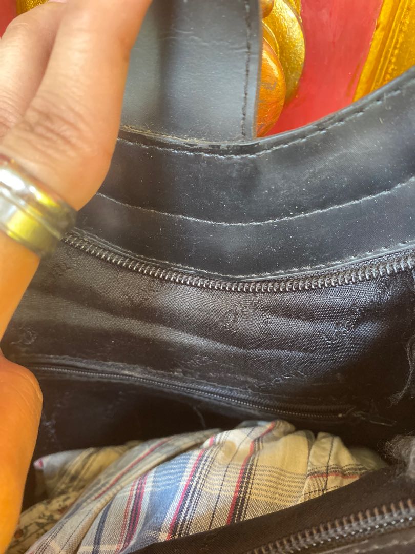 Lucky duck bag croco black, Fesyen Wanita, Tas & Dompet di Carousell