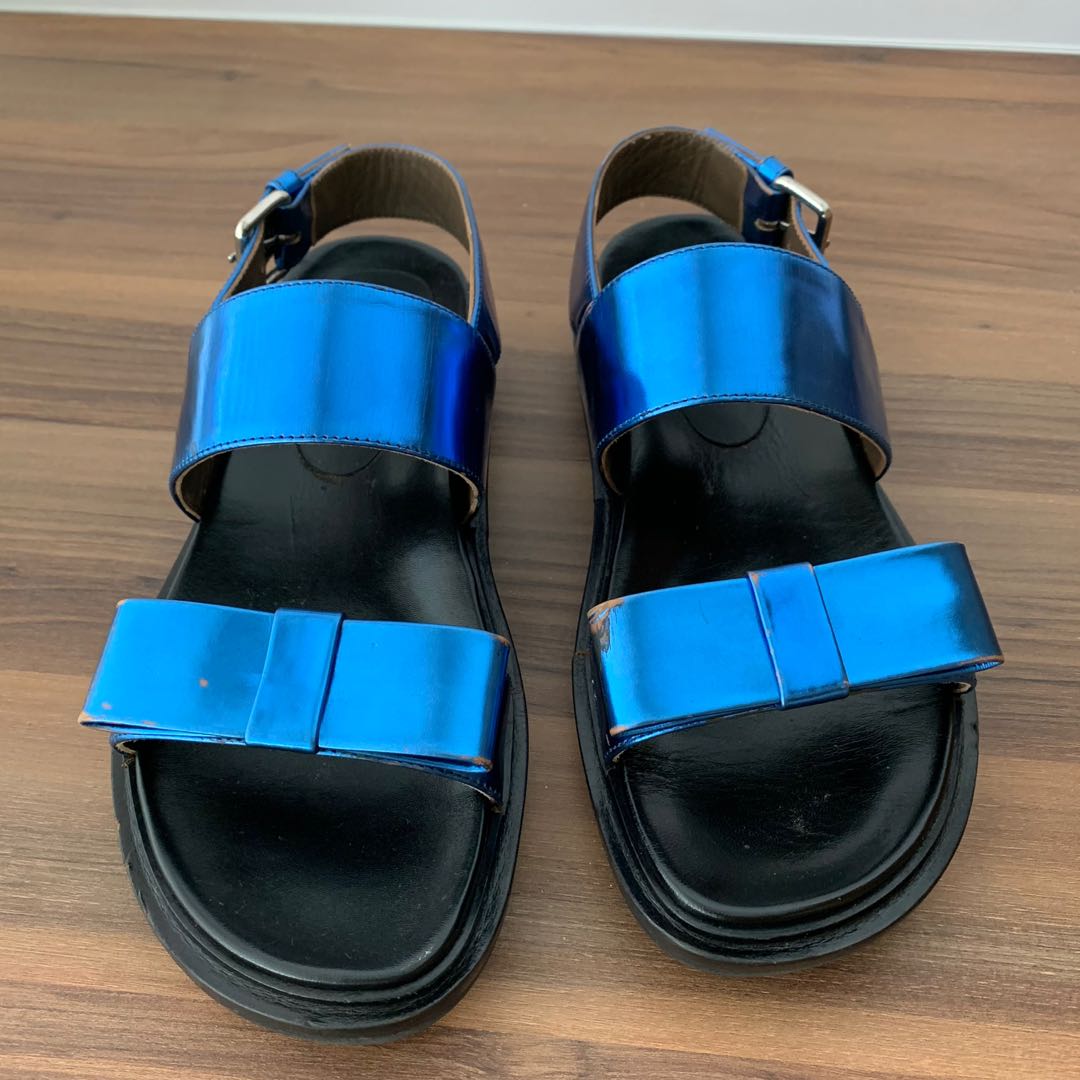 Marni Fussbett Bow Sandals electric metallic blue Luxury