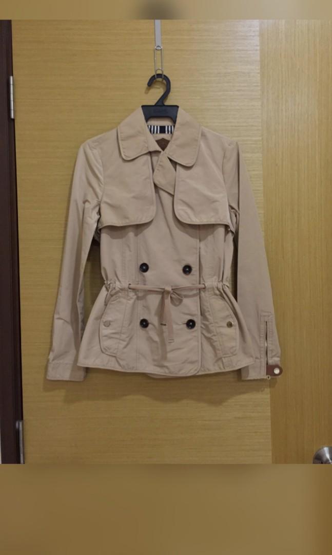 Massimo Dutti Light Trench Coat, Women's Fashion, Coats, Jackets and ...