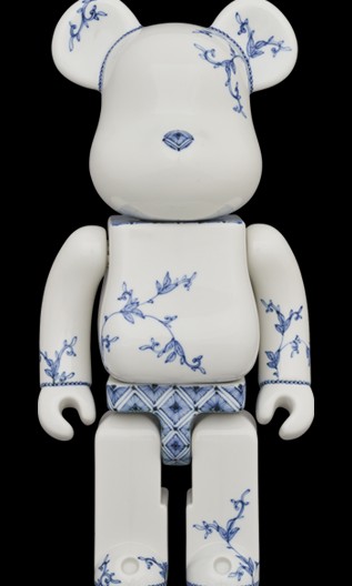 Medicom Toy Bearbrick 九谷BE@RBRICK 匠【染付唐草】, 興趣及遊戲 