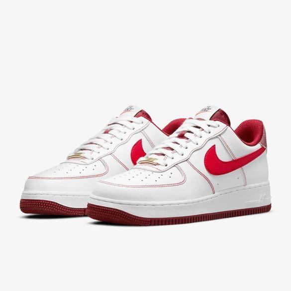 NIKE AIR FORCE 1 '07 WHITE/UNIVERSITY 