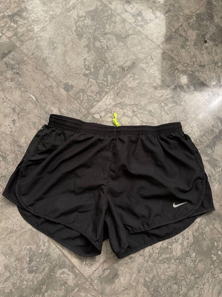 nike dri fit shorts XL, Olah Raga, Baju 