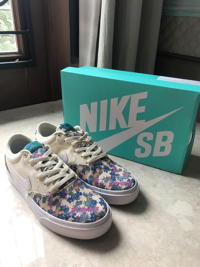 canvas nike sb dunks