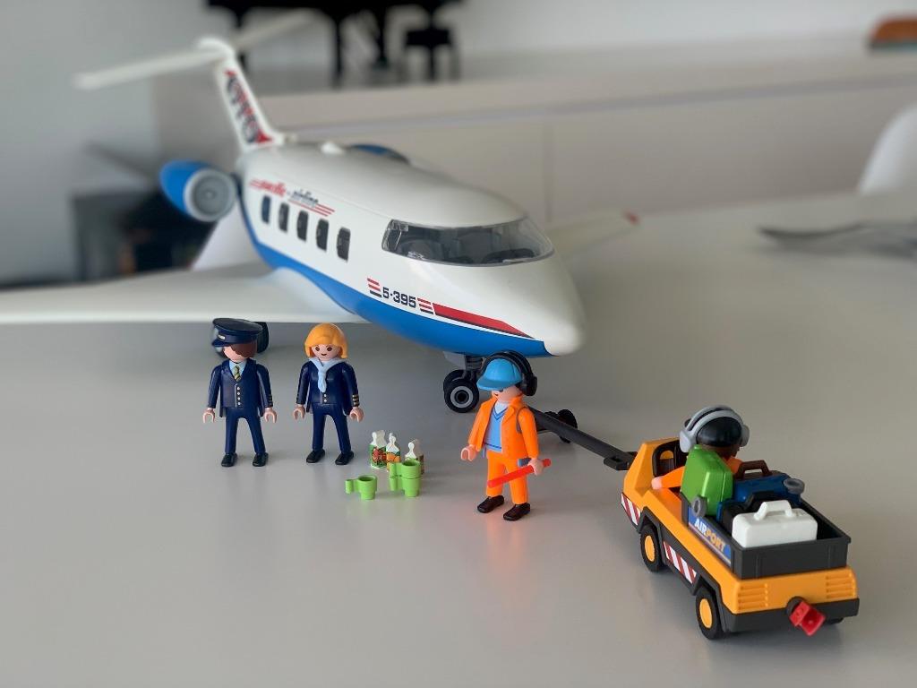 Playmobil aeroplane 5395 top